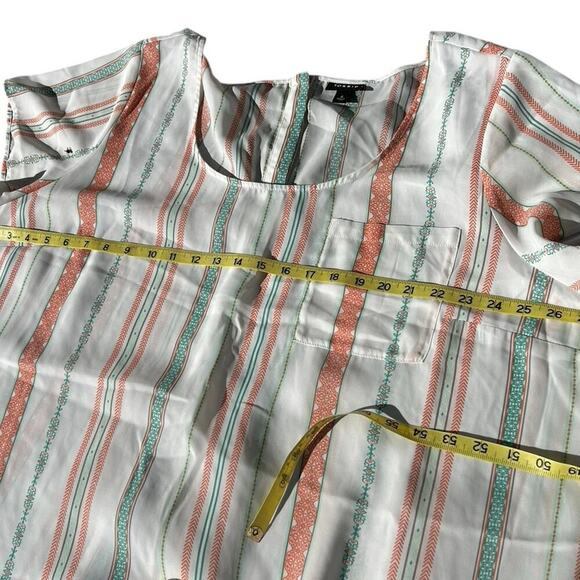 Torrid 4 ( 26) (4X) scoop neck tunic, stripe buttons down the back - Picture 5 of 9